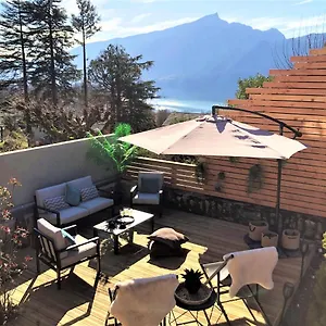 loft-christina.hotels-rhonealpes.com/